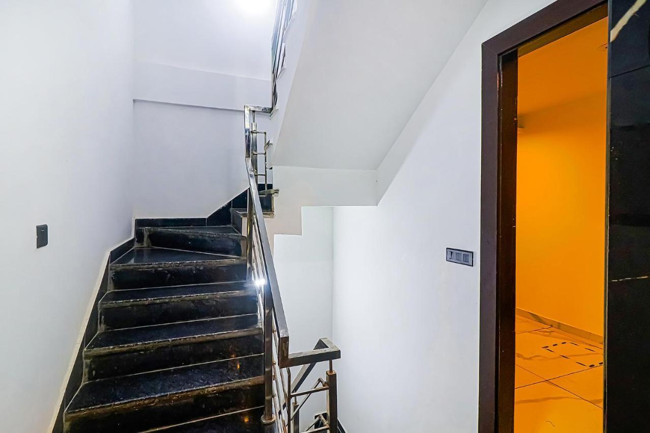 Fabhotel Kiara The Private Suites Gurgaon Exterior photo
